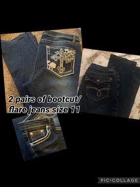2 Pairs of Dark Blue Bootcut Jeans with Embellished Pocket - Women